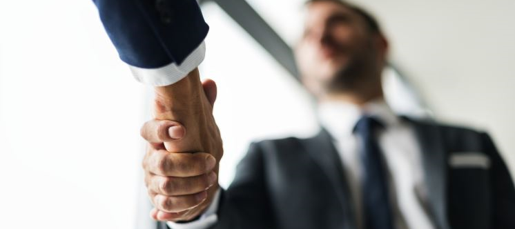 Quais os benefícios de um sistema de gestão de vendas externas?